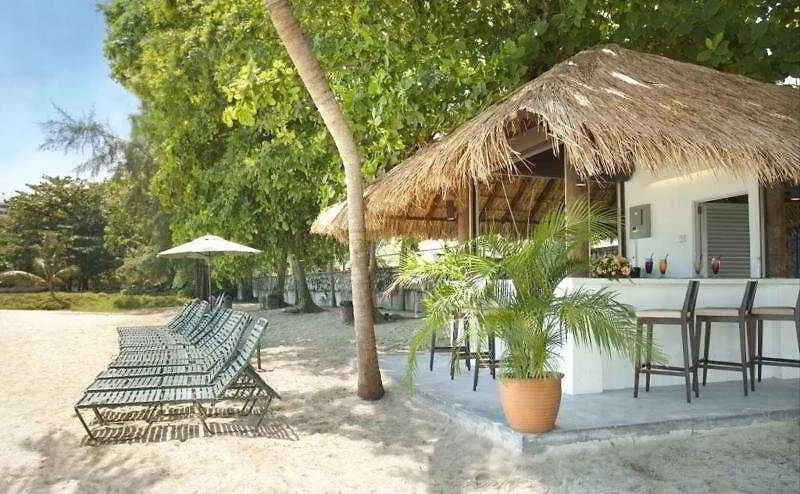Mercure Penang Beach Tanjung Bungah  Μαλαισία
